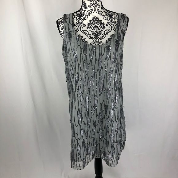 BB Dakota Roselynn Silver Sequin Shift Dress - Picture 3 of 9